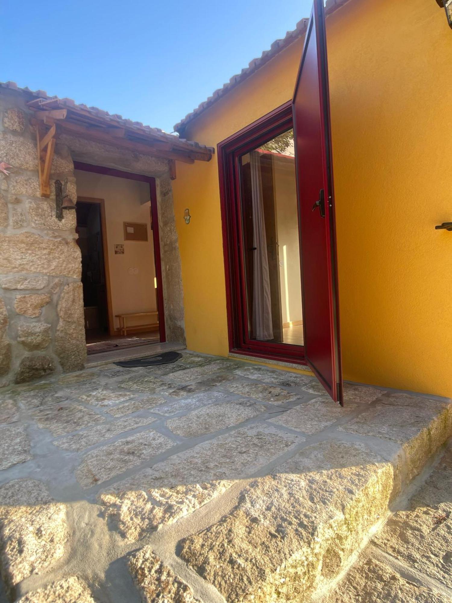 Nascente, Place In Nature Next To A Waterfall Loureiro  Εξωτερικό φωτογραφία